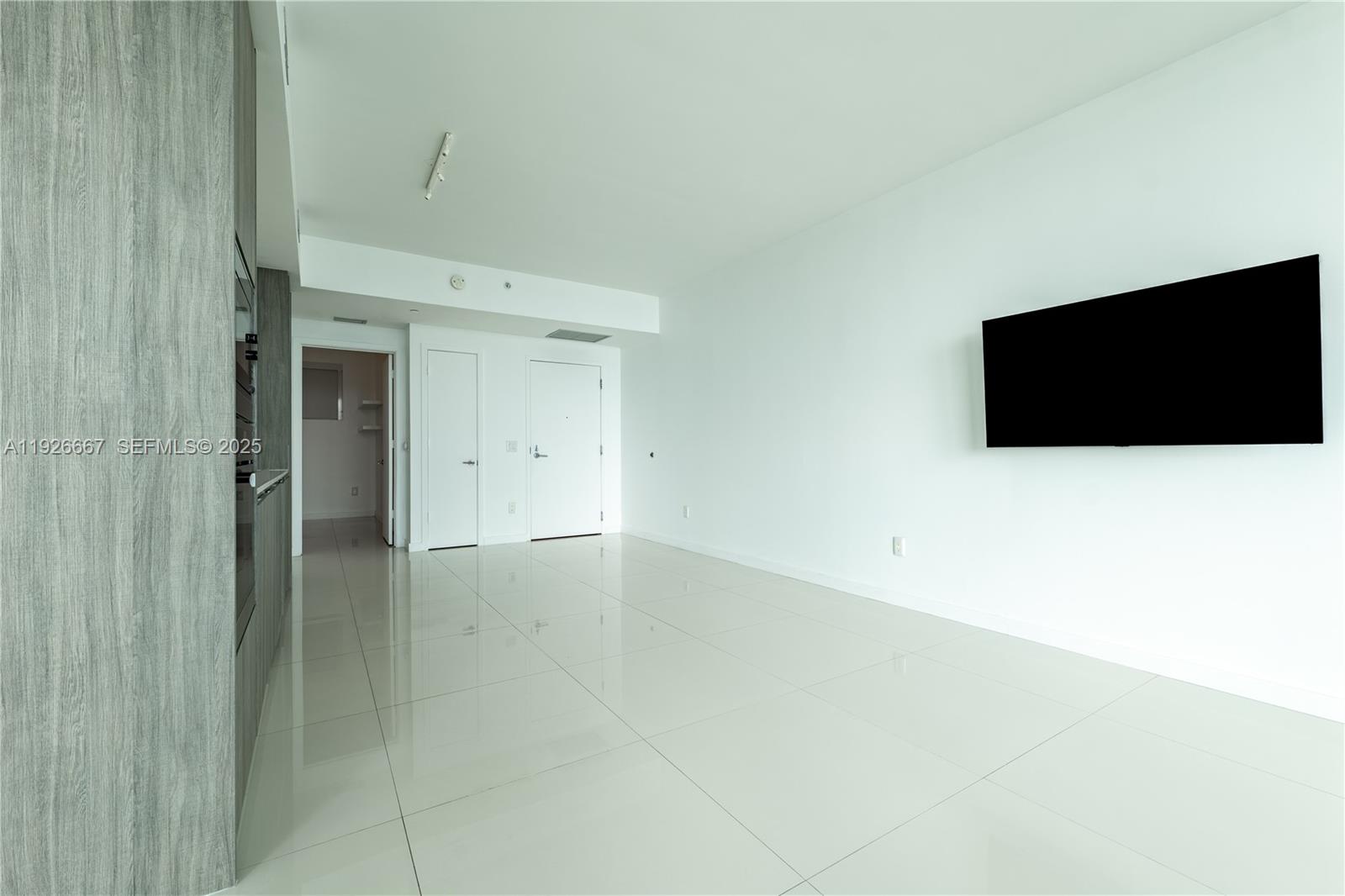 2900 NE 7th Ave #2006, Miami FL 33137