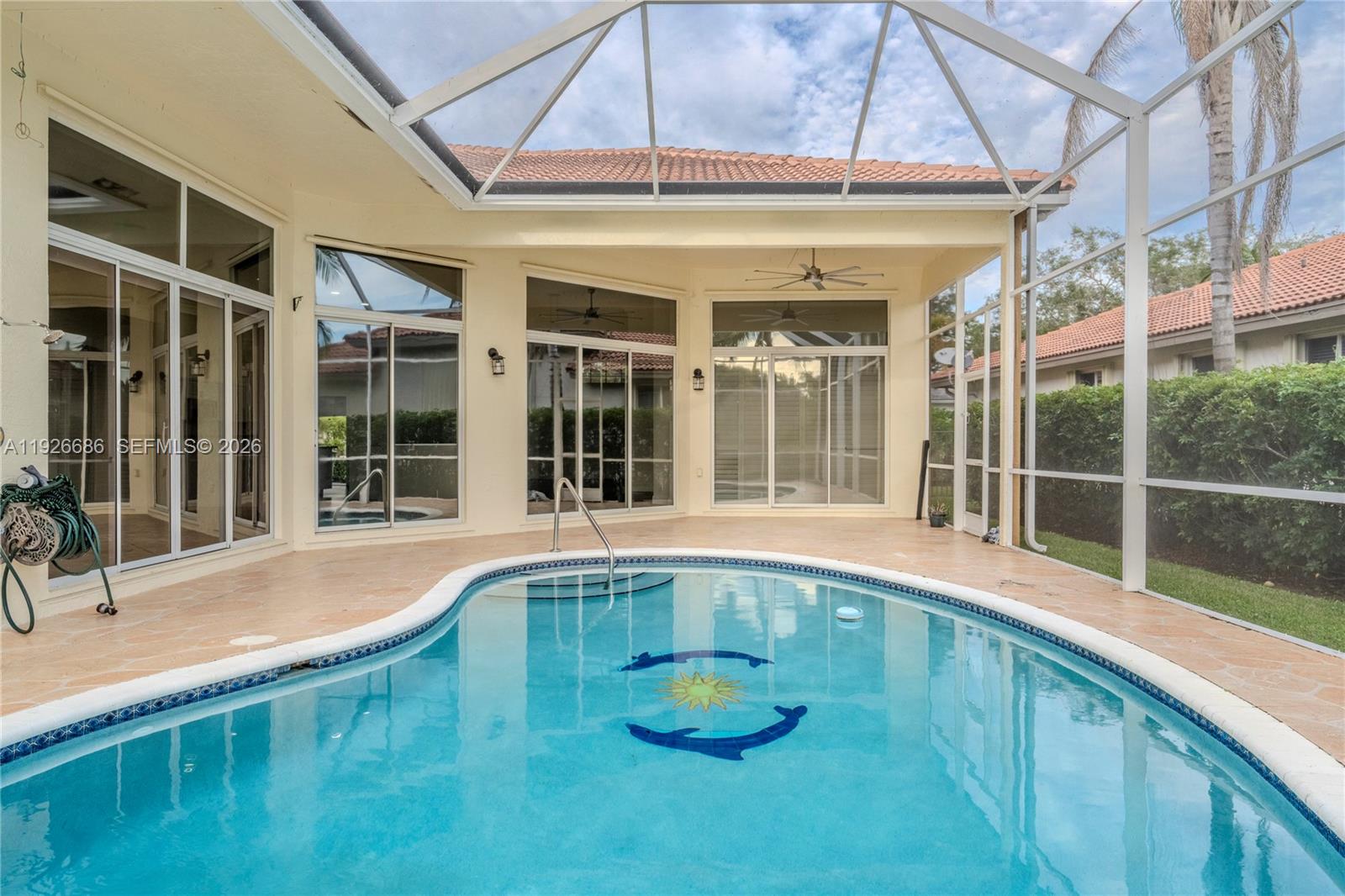2893 Oakbrook Dr, Weston FL 33332