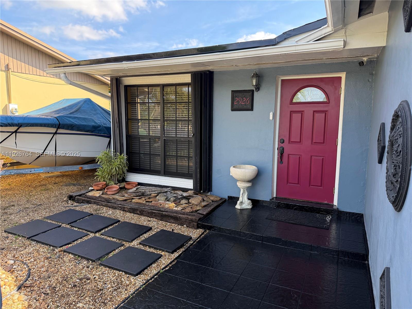 2926 NW 191st Ln, Miami Gardens FL 33056