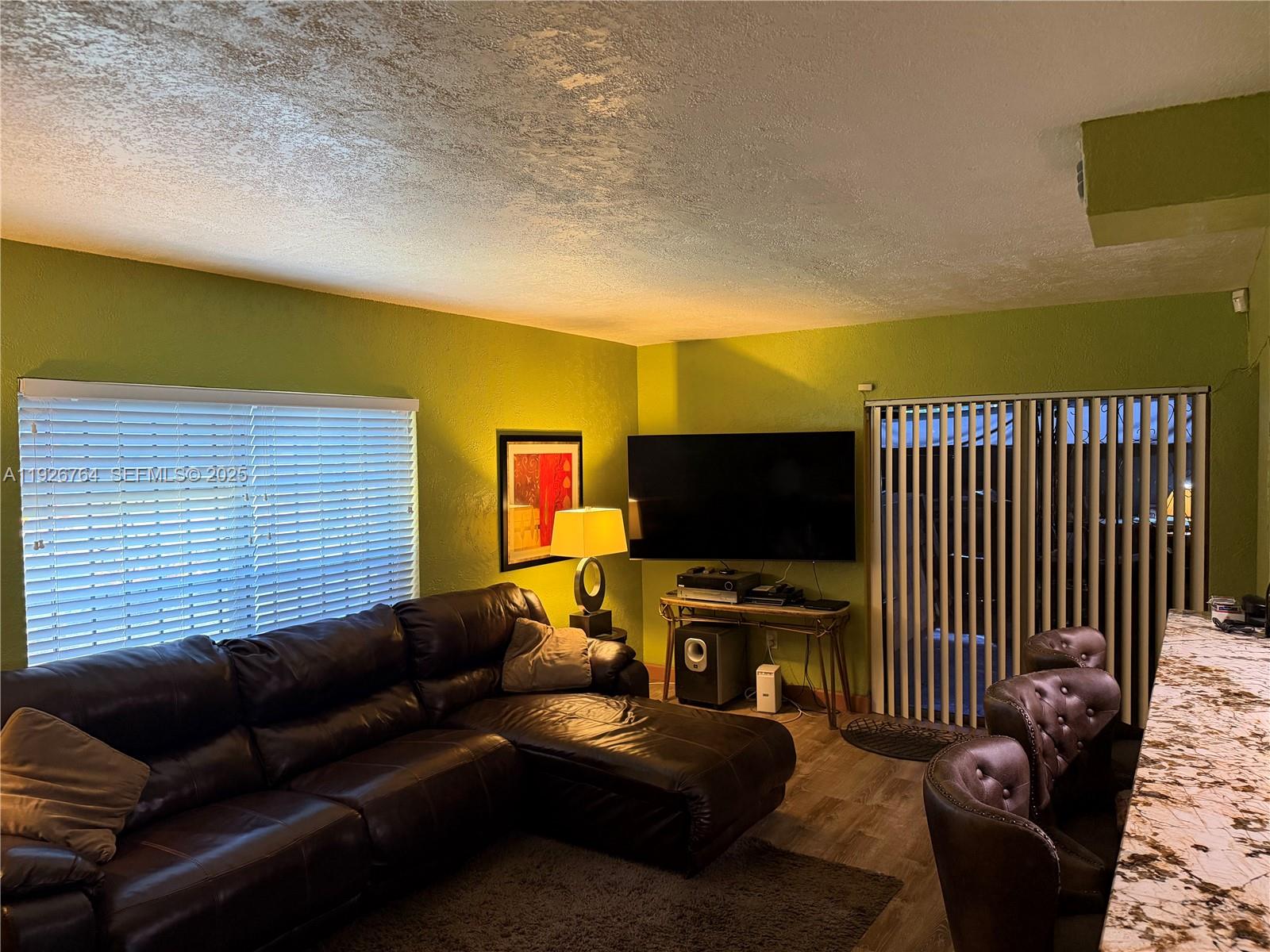 2926 NW 191st Ln, Miami Gardens FL 33056