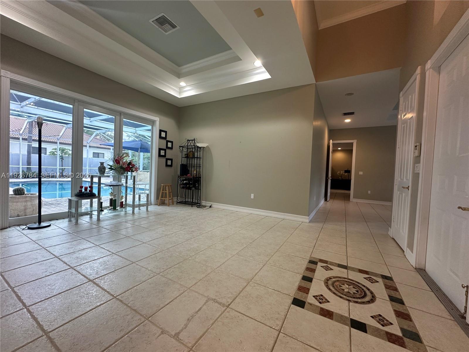 15335 SW 80th Ave, Palmetto Bay FL 33157