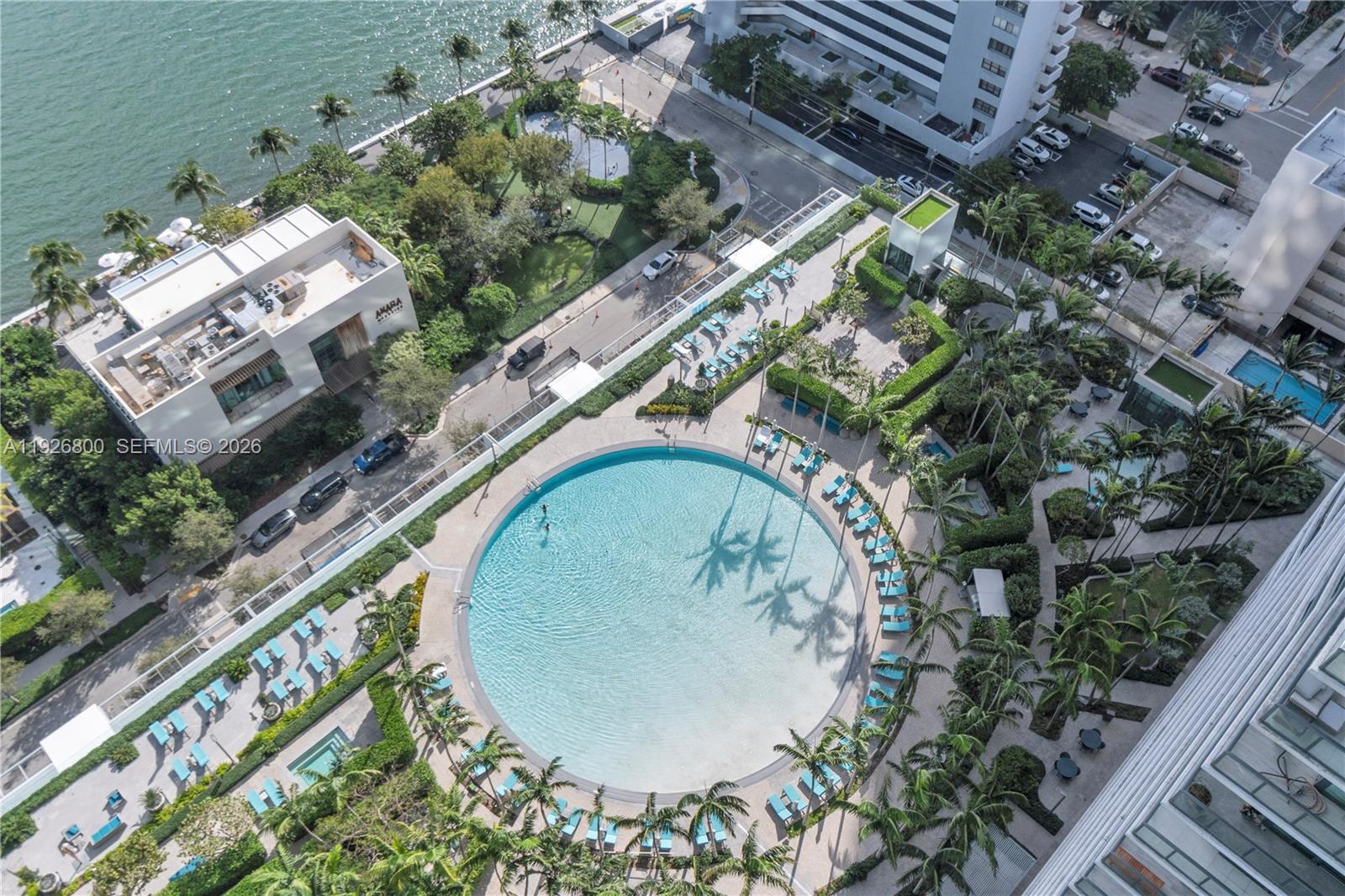 650 NE 32nd St #2901, Miami FL 33137