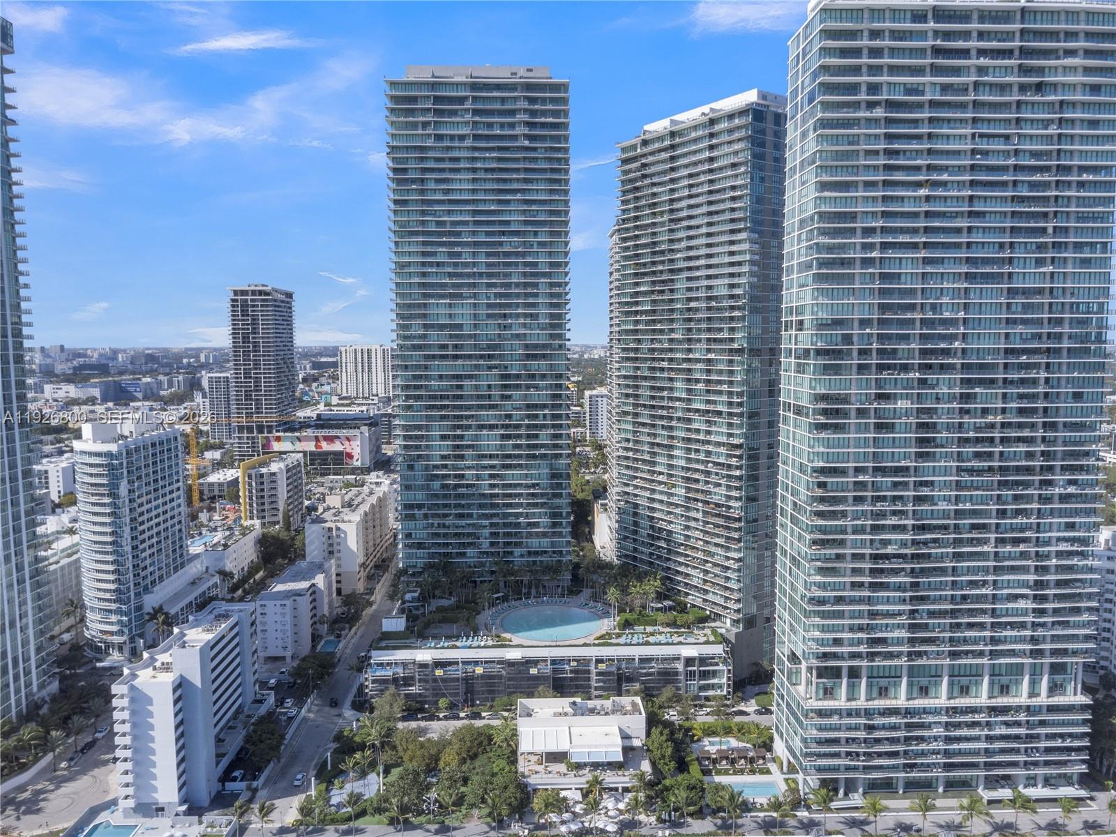 650 NE 32nd St #2901, Miami FL 33137