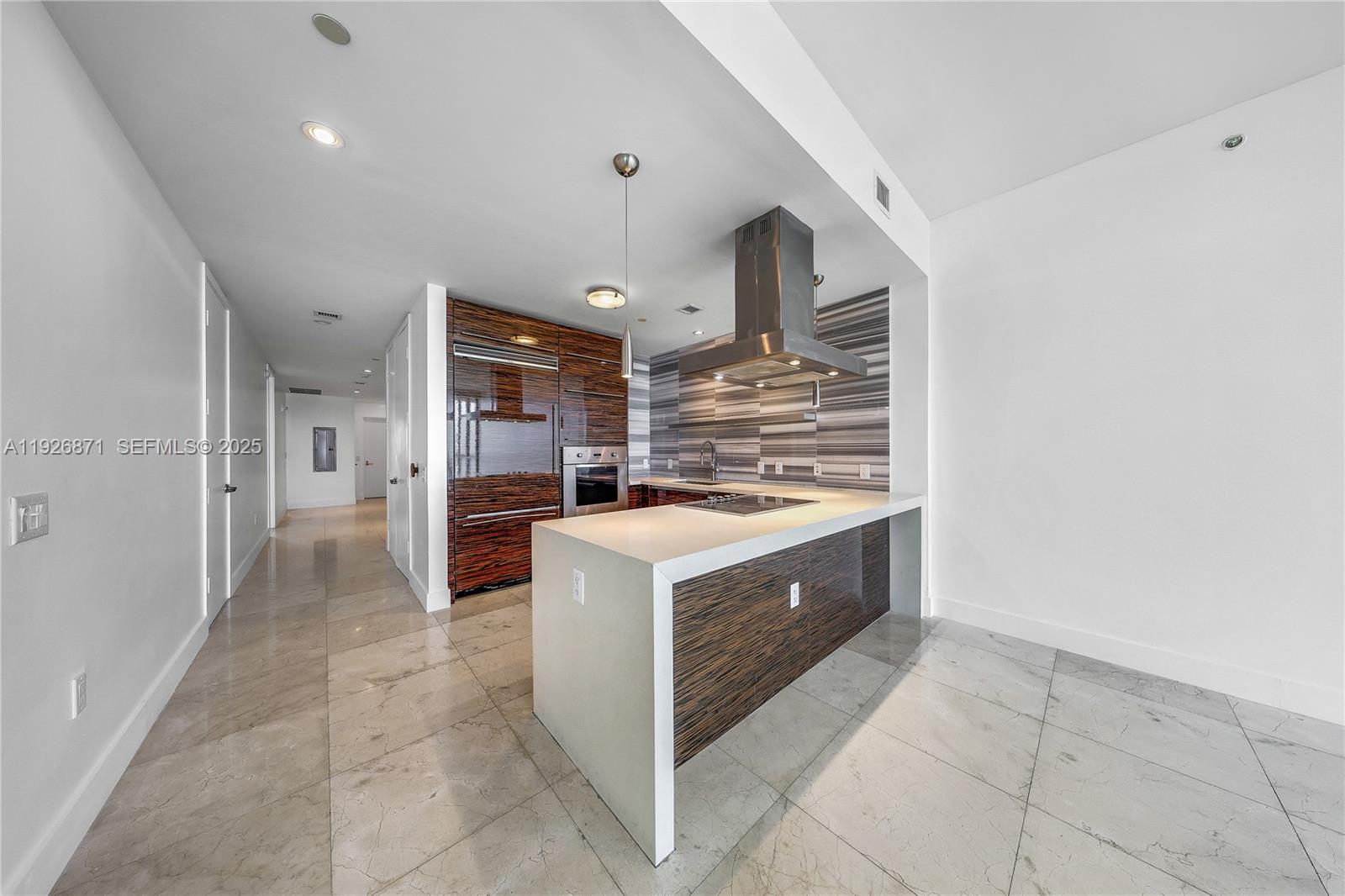 1100 Biscayne Blvd #3103, Miami FL 33132