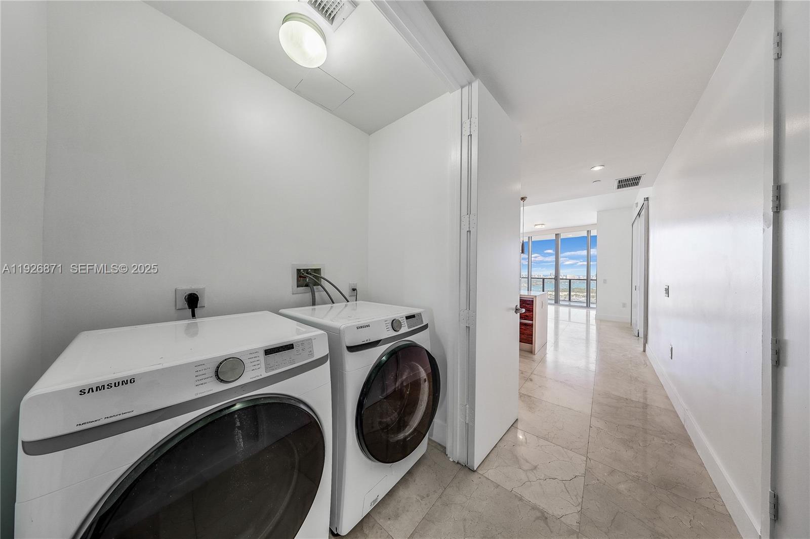 1100 Biscayne Blvd #3103, Miami FL 33132