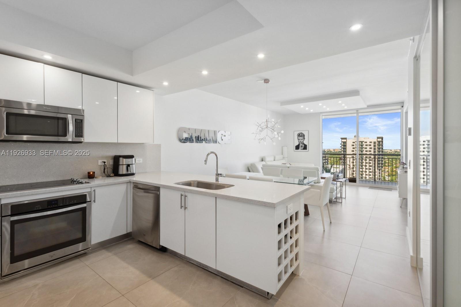999 SW 1st Ave #2809, Miami FL 33130