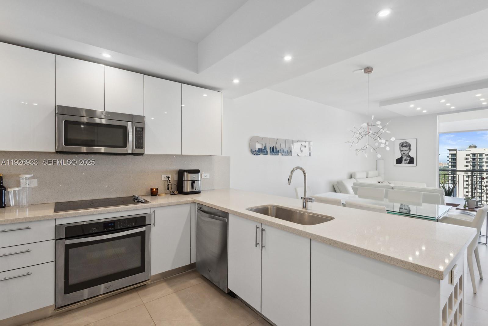 999 SW 1st Ave #2809, Miami FL 33130
