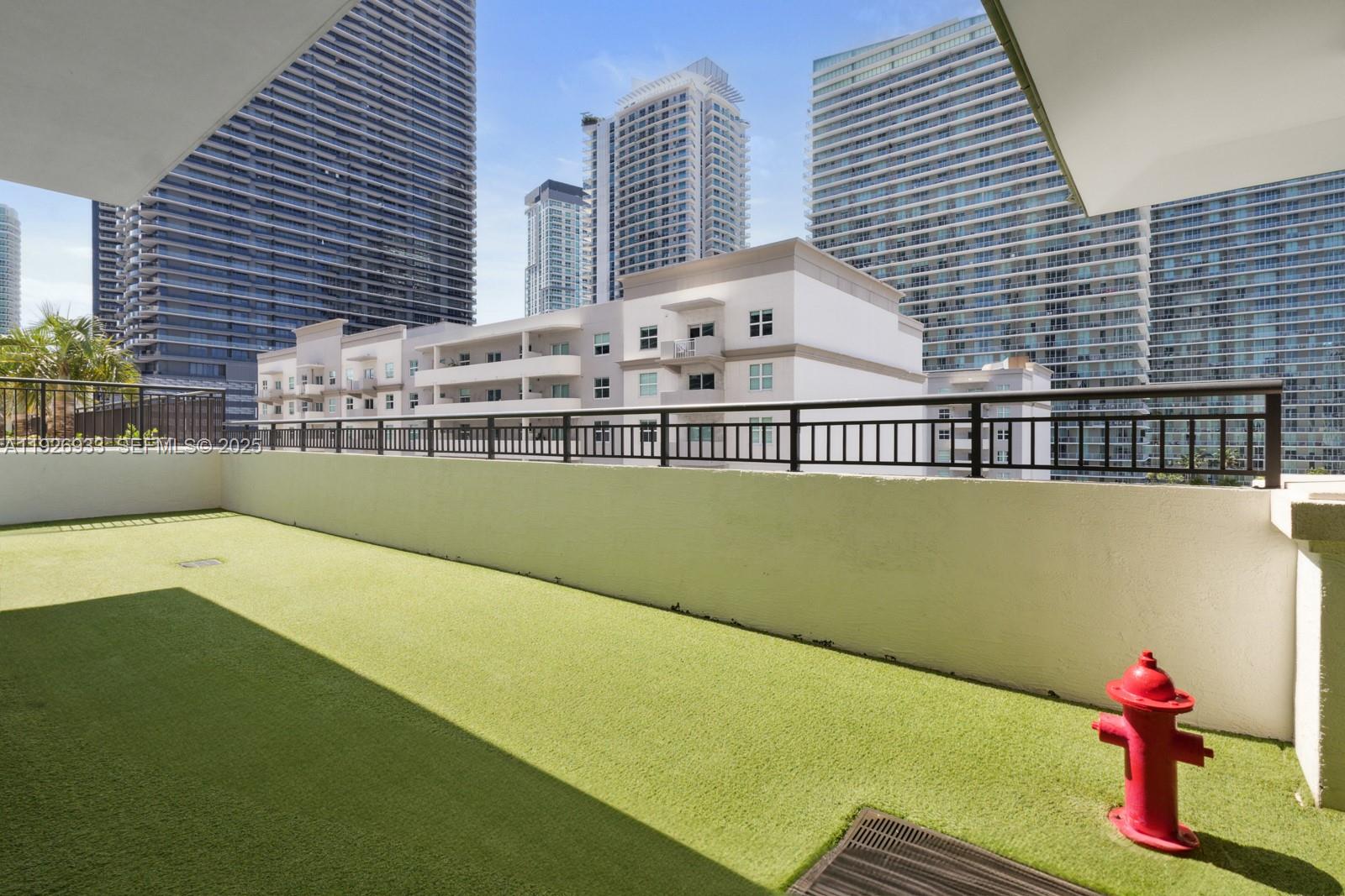 999 SW 1st Ave #2809, Miami FL 33130