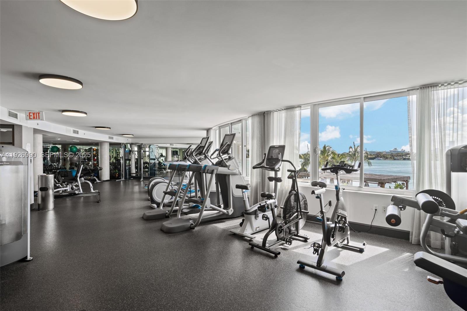 1100 west avenue #1420, Miami Beach FL 33139