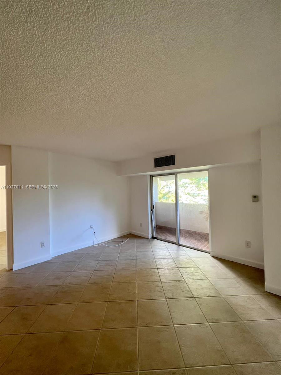 2201 Brickell Ave #83, Miami FL 33129