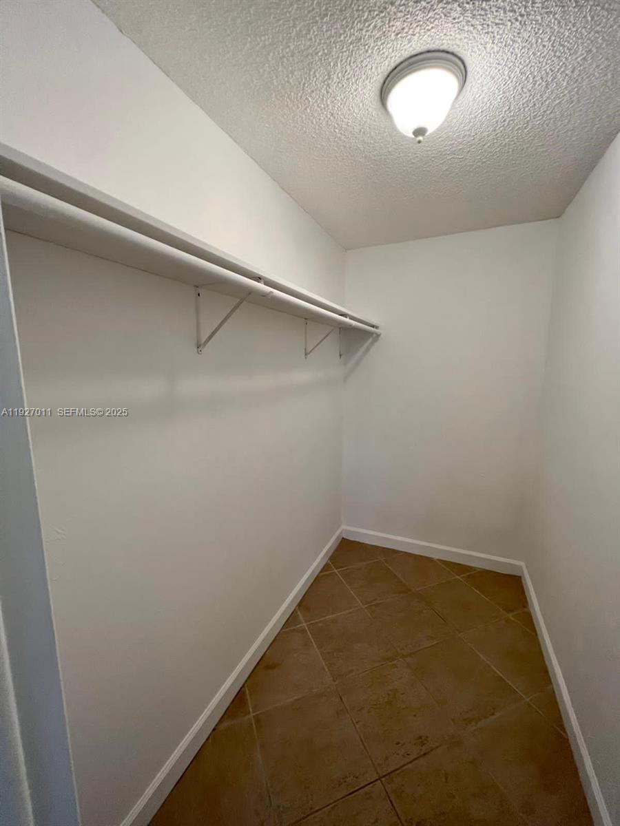 2201 Brickell Ave #83, Miami FL 33129