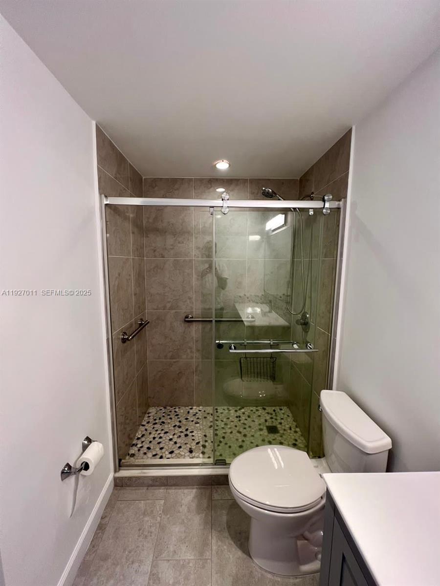 2201 Brickell Ave #83, Miami FL 33129