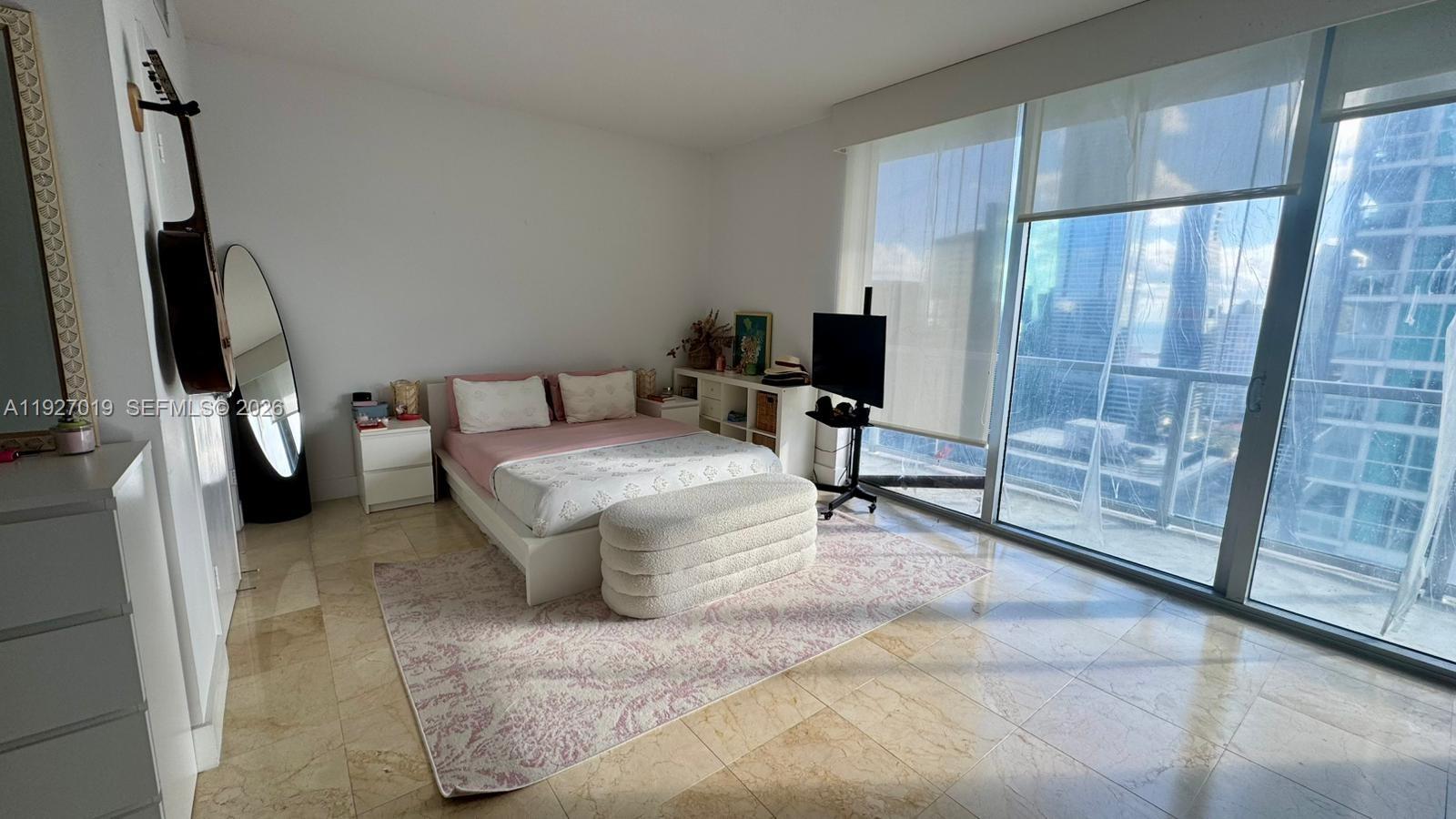 1050 Brickell Ave #3212, Miami FL 33131