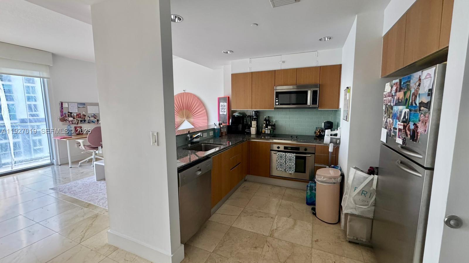 1050 Brickell Ave #3212, Miami FL 33131