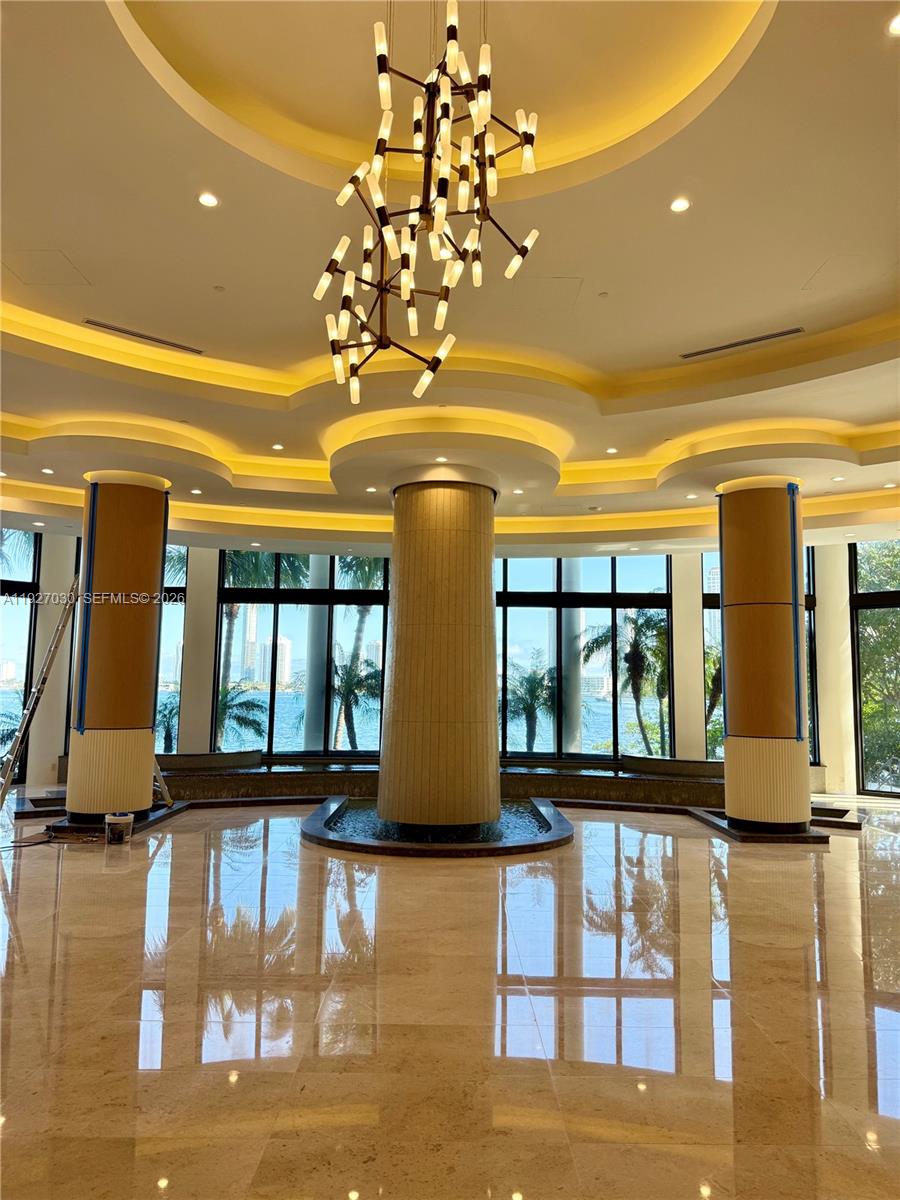2800 Island Blvd #706, Aventura FL 33160