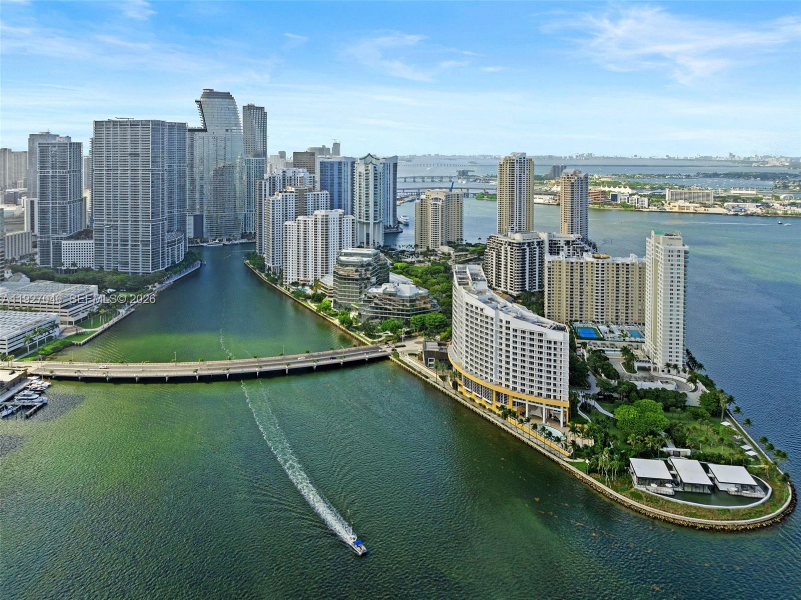 701 Brickell Key Blvd #1605, Miami FL 33131