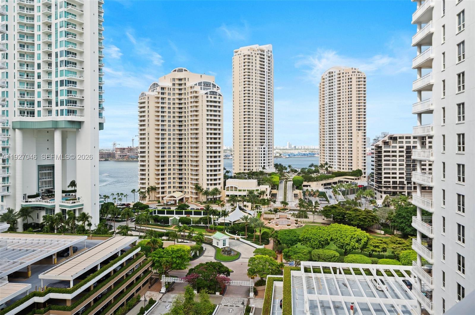 701 Brickell Key Blvd #1605, Miami FL 33131
