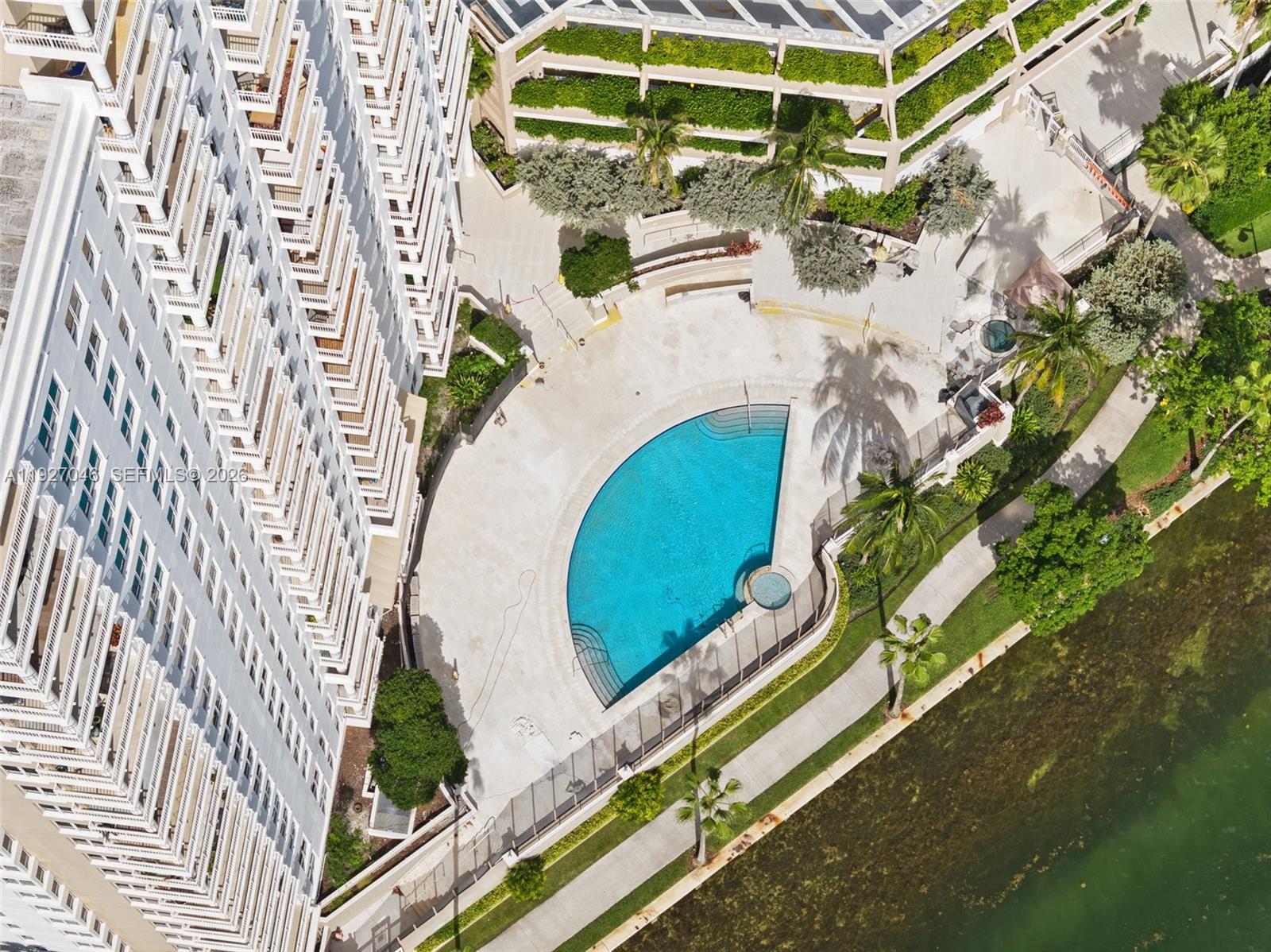 701 Brickell Key Blvd #1605, Miami FL 33131
