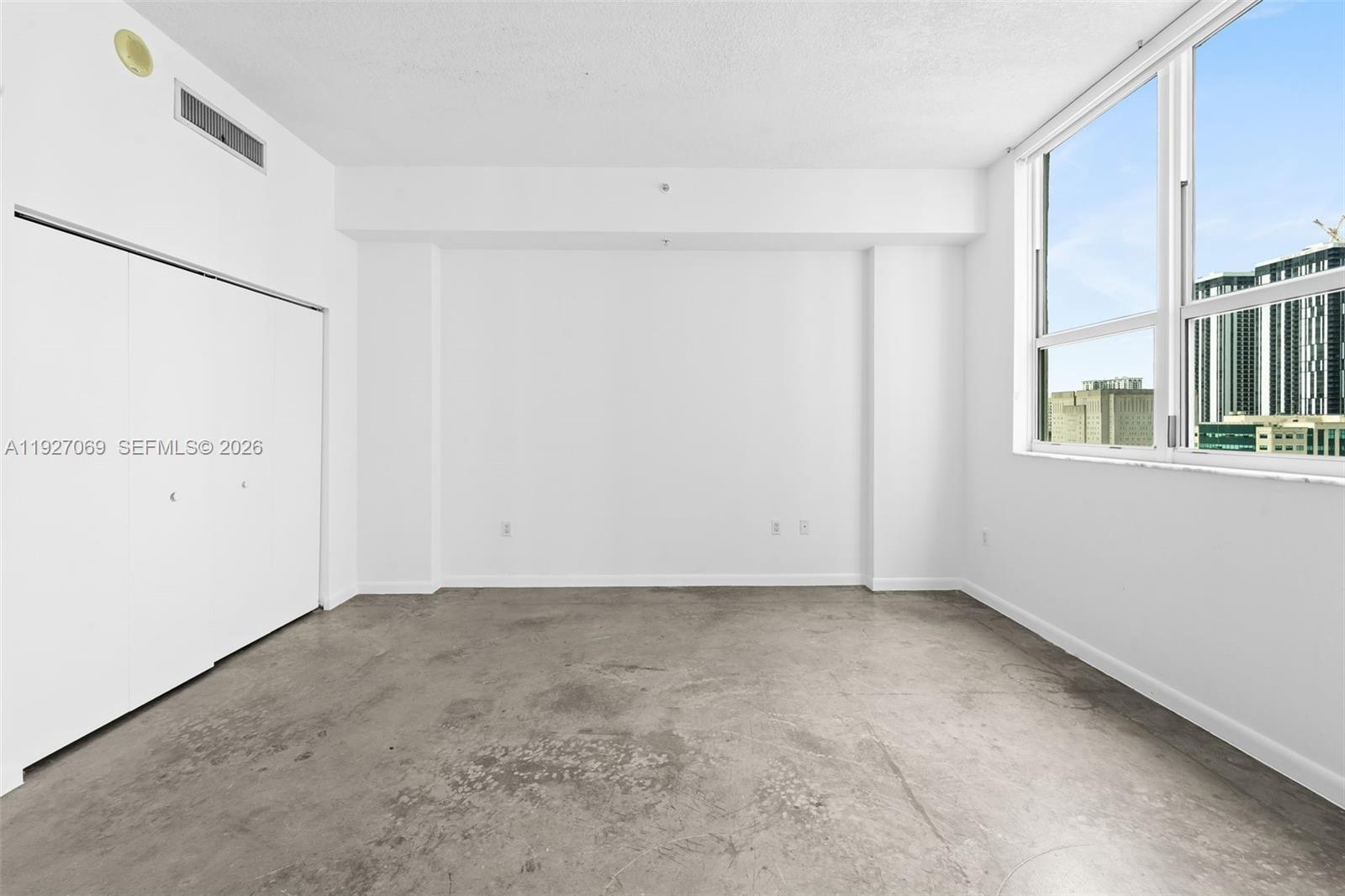 133 NE 2nd Ave #1905, Miami FL 33132
