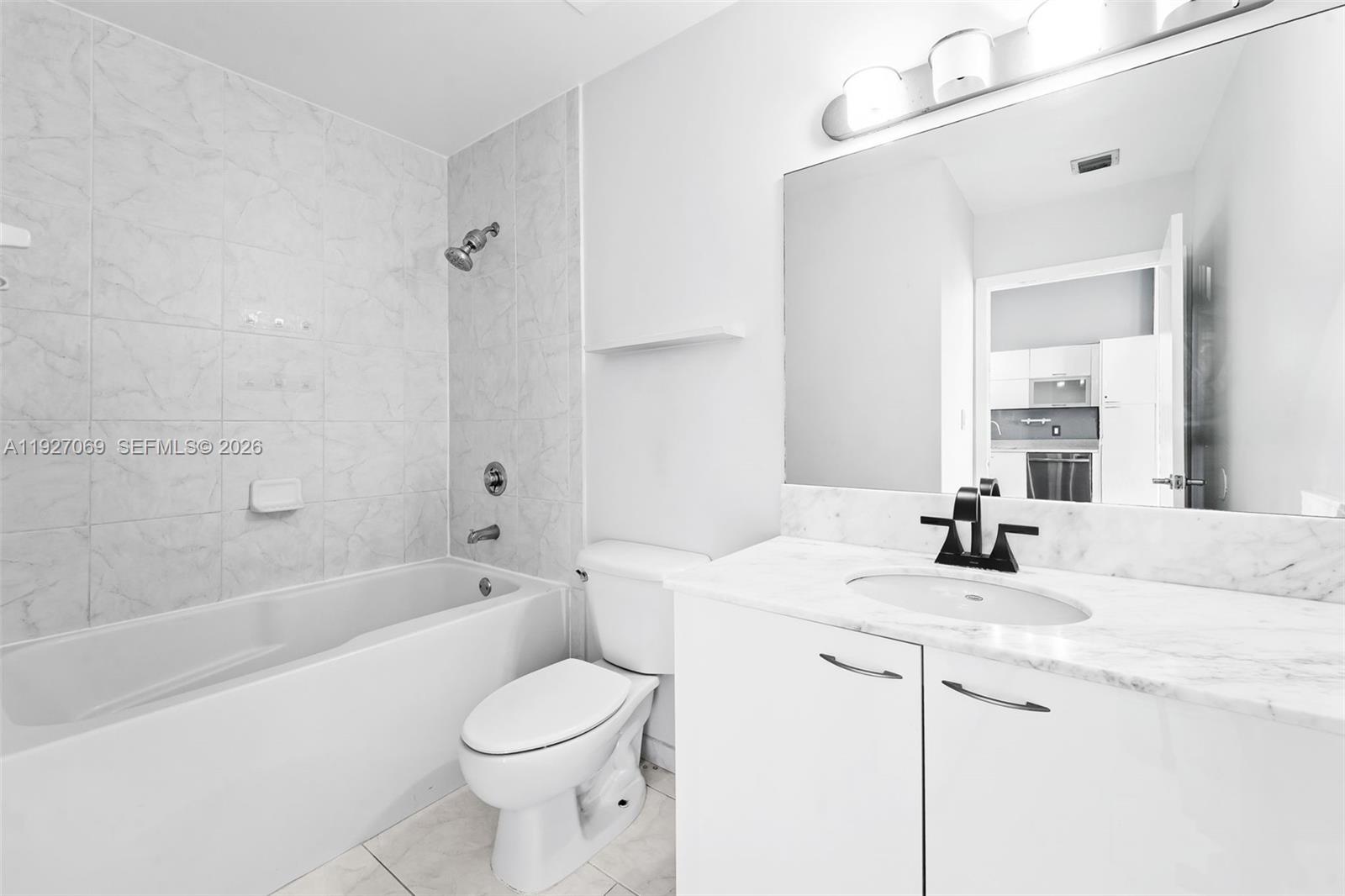 133 NE 2nd Ave #1905, Miami FL 33132
