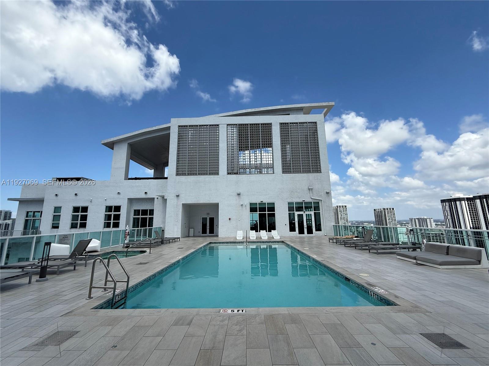 133 NE 2nd Ave #1905, Miami FL 33132