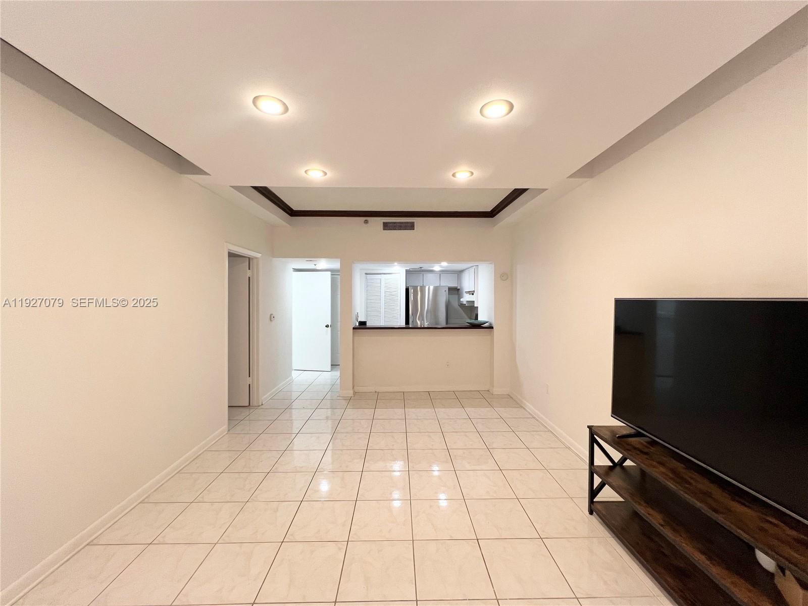 540 Brickell Key Dr #214, Miami FL 33131