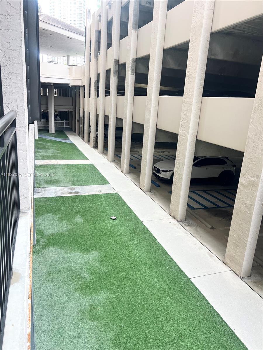 540 Brickell Key Dr #214, Miami FL 33131