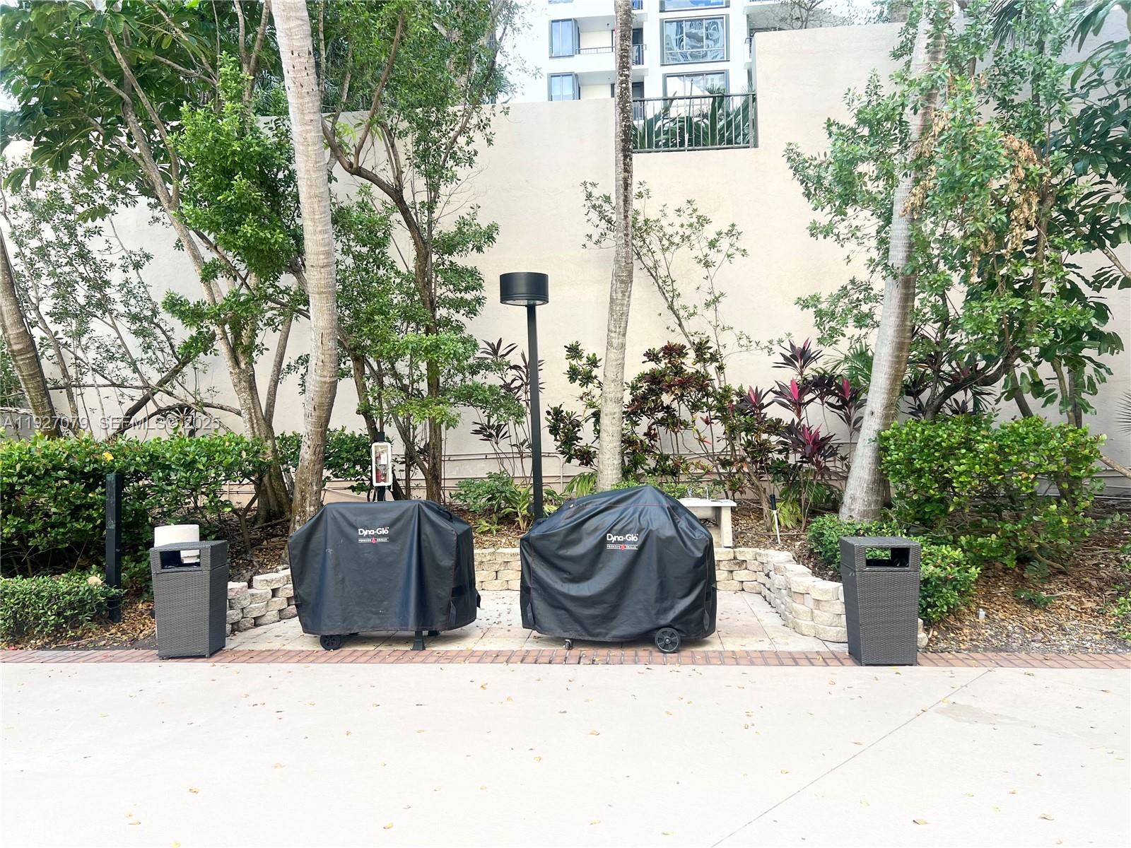 540 Brickell Key Dr #214, Miami FL 33131