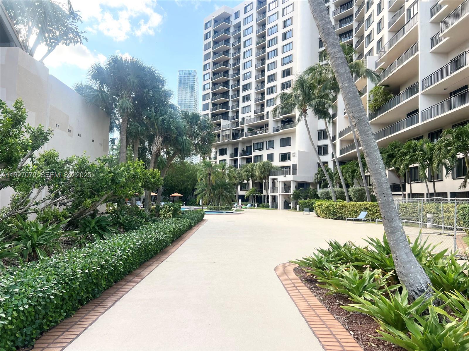 540 Brickell Key Dr #214, Miami FL 33131