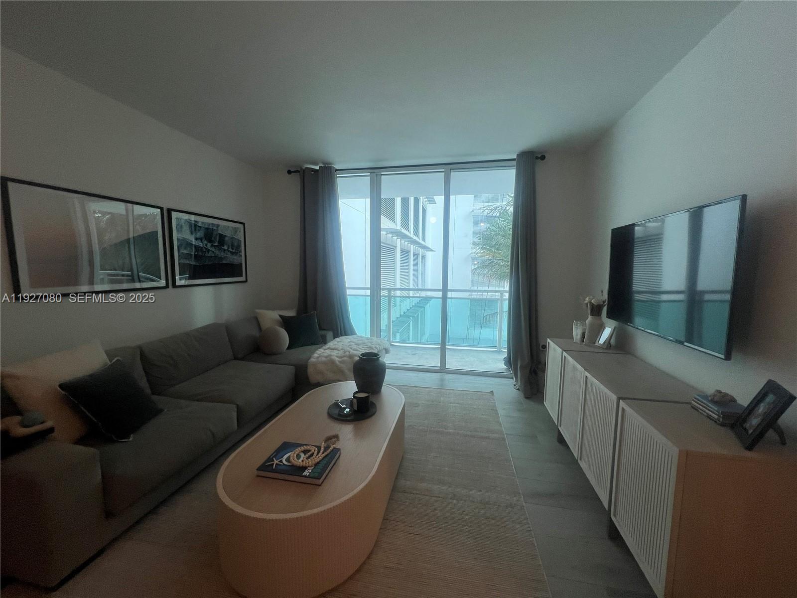 950 Brickell Bay Dr #303, Miami FL 33131