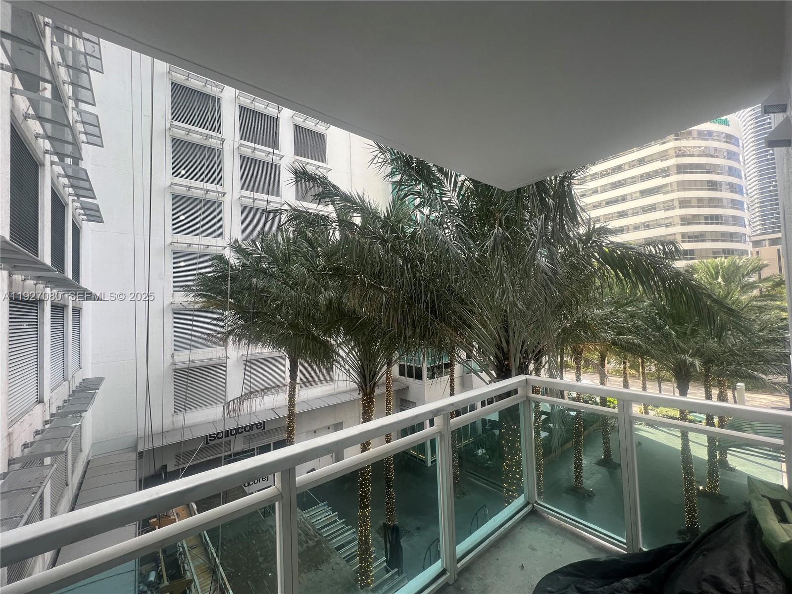 950 Brickell Bay Dr #303, Miami FL 33131