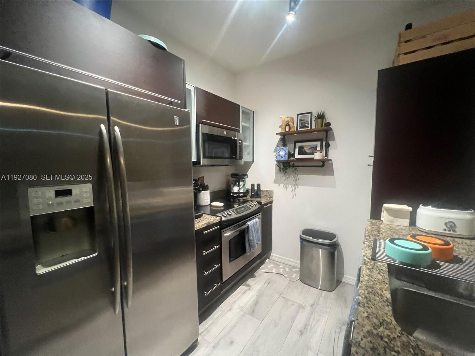 950 Brickell Bay Dr #303, Miami FL 33131