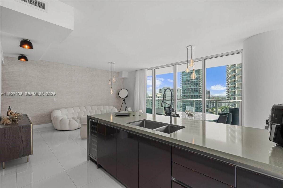 1080 Brickell Ave #1509, Miami FL 33131