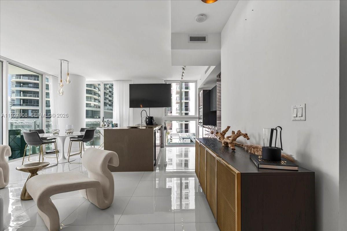 1080 Brickell Ave #1509, Miami FL 33131