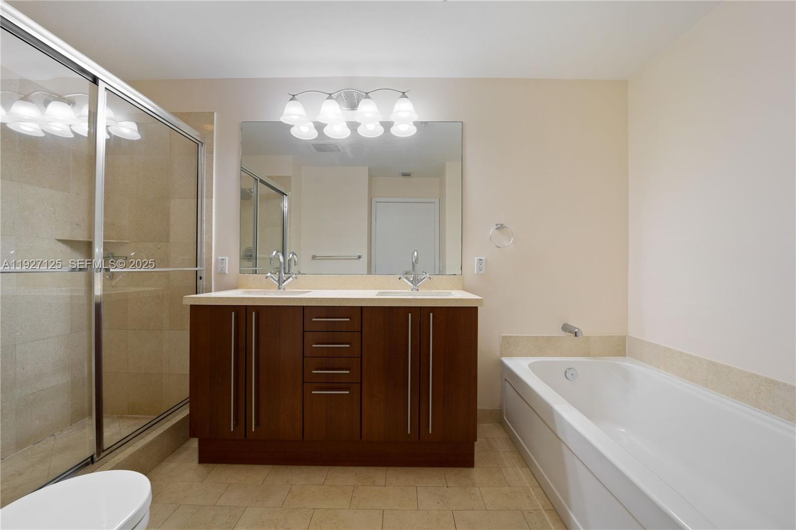 1111 SW 1 Ave #2716-N, Miami FL 33130