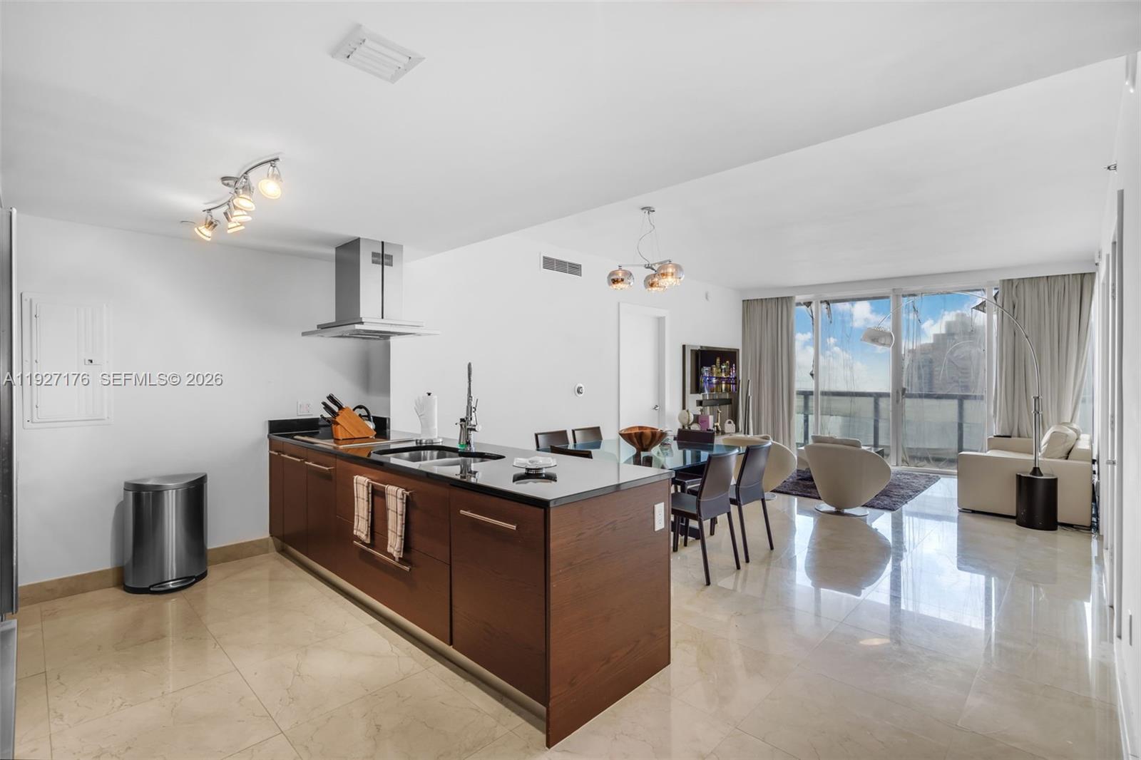495 Brickell Ave #2405, Miami FL 33131