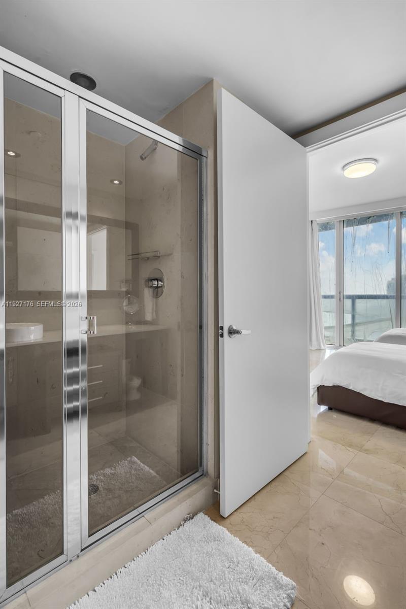 495 Brickell Ave #2405, Miami FL 33131