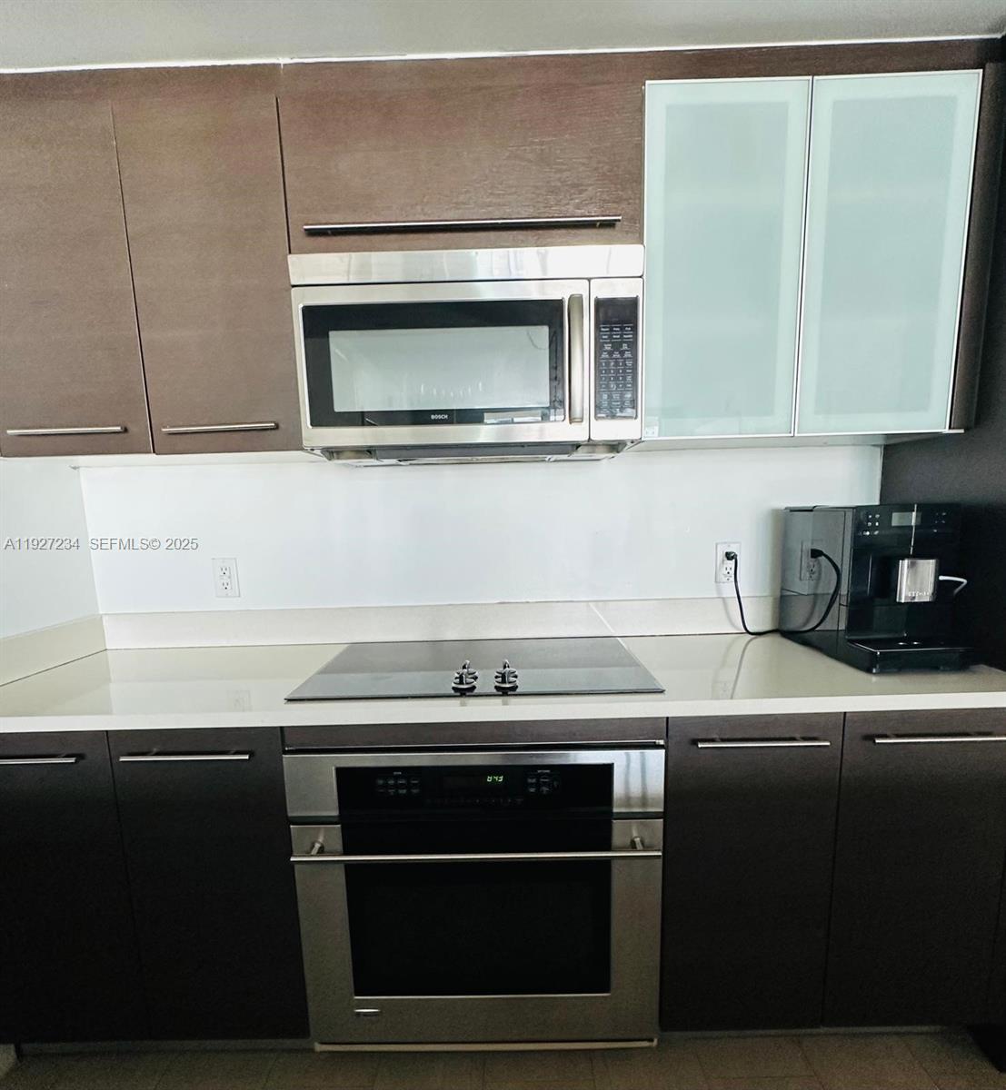 500 Brickell Ave #2205, Miami FL 33131