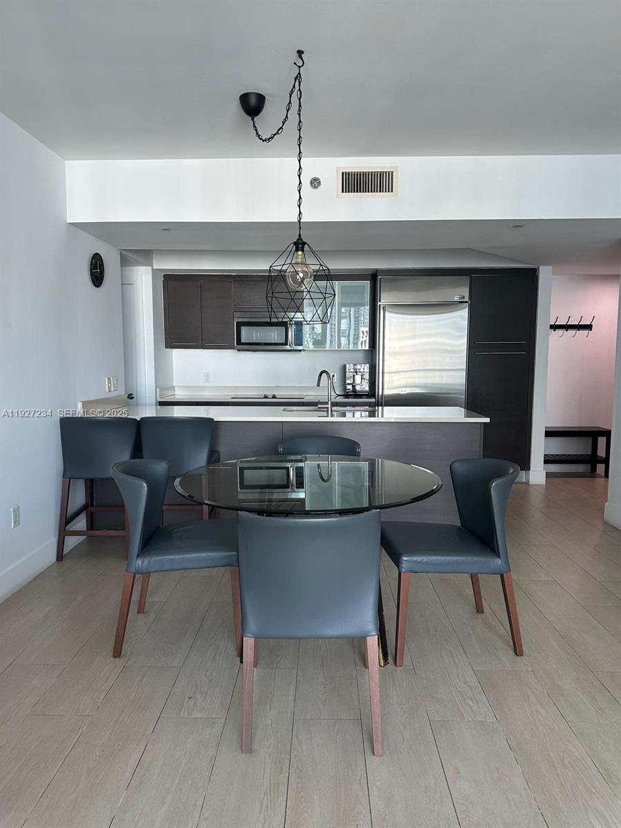 500 Brickell Ave #2205, Miami FL 33131