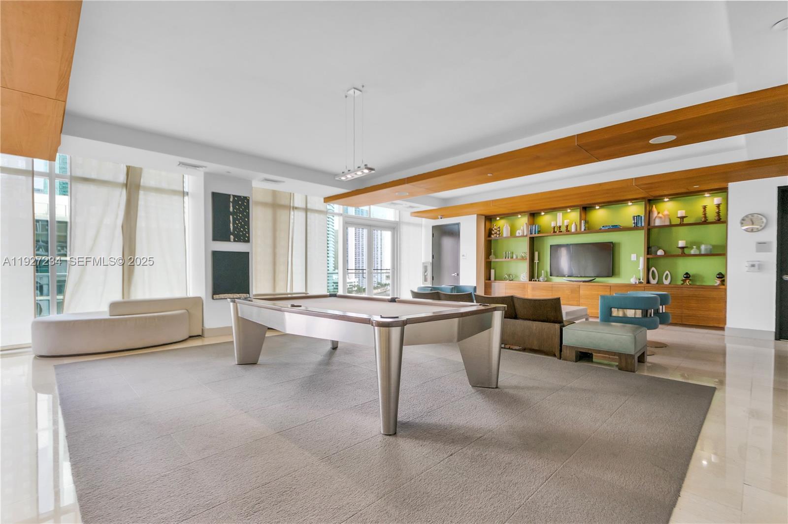 500 Brickell Ave #2205, Miami FL 33131