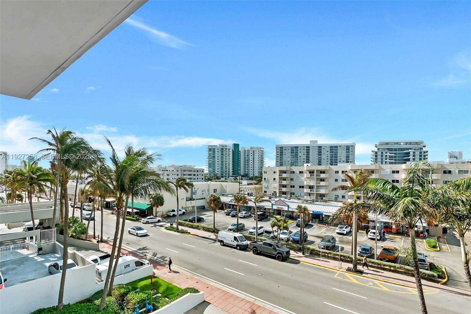 6799 Collins Ave #312, Miami Beach FL 33141