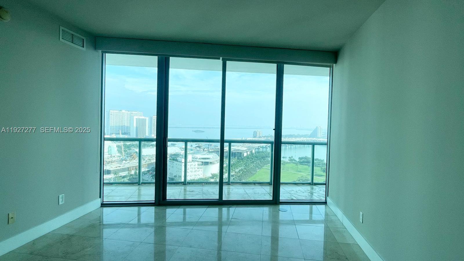 888 Biscayne Blvd #2412, Miami FL 33132