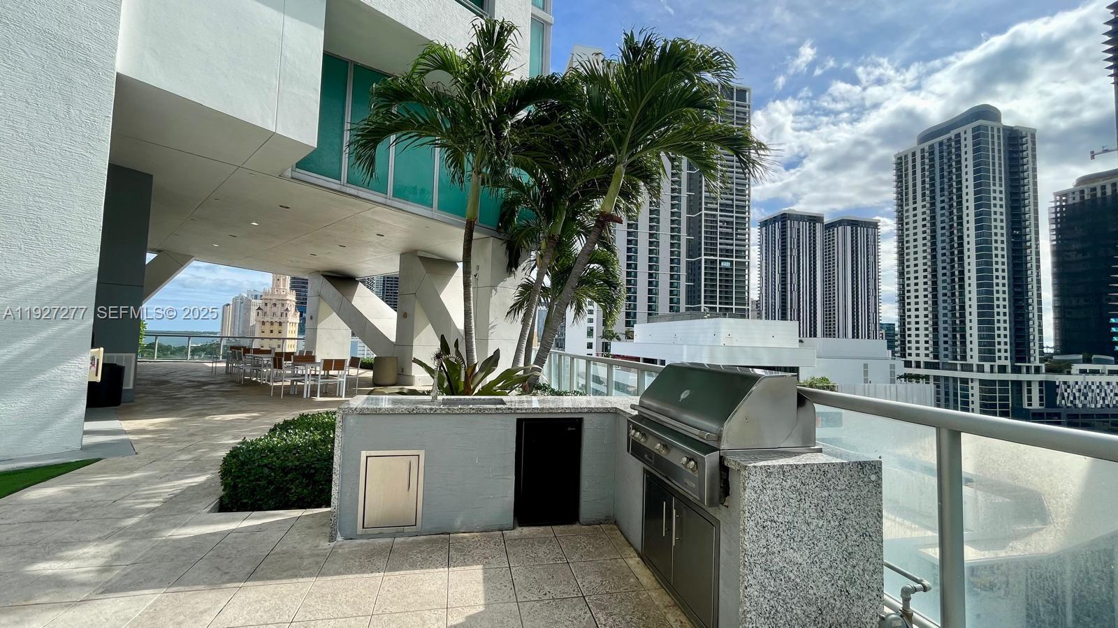 888 Biscayne Blvd #2412, Miami FL 33132