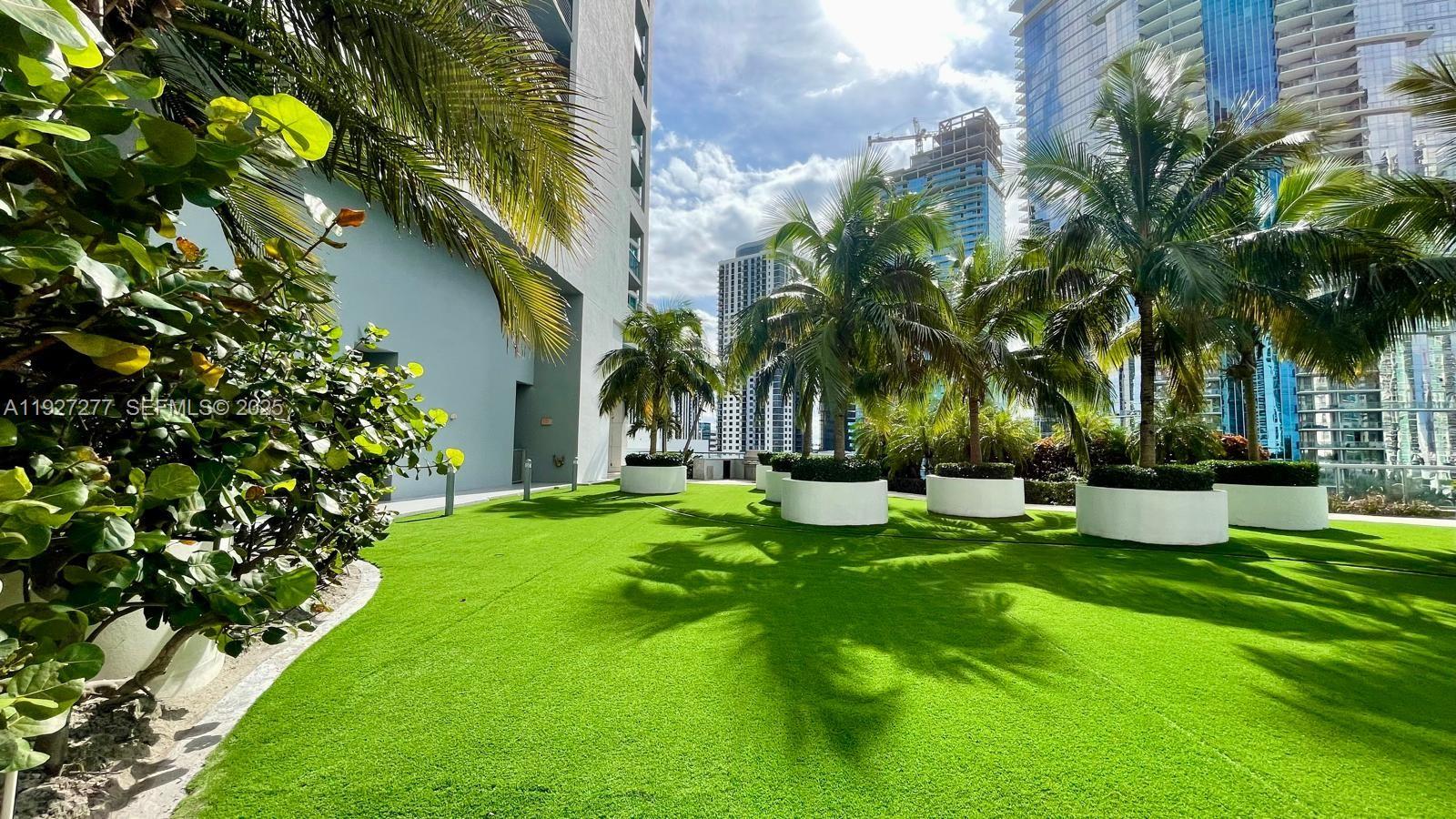 888 Biscayne Blvd #2412, Miami FL 33132