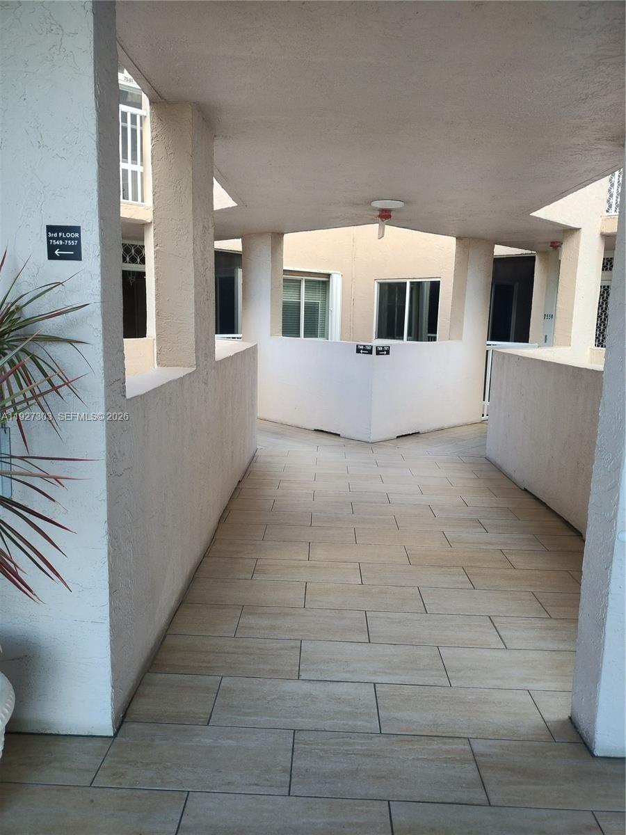 7557 Granville Dr #305, Tamarac FL 33321