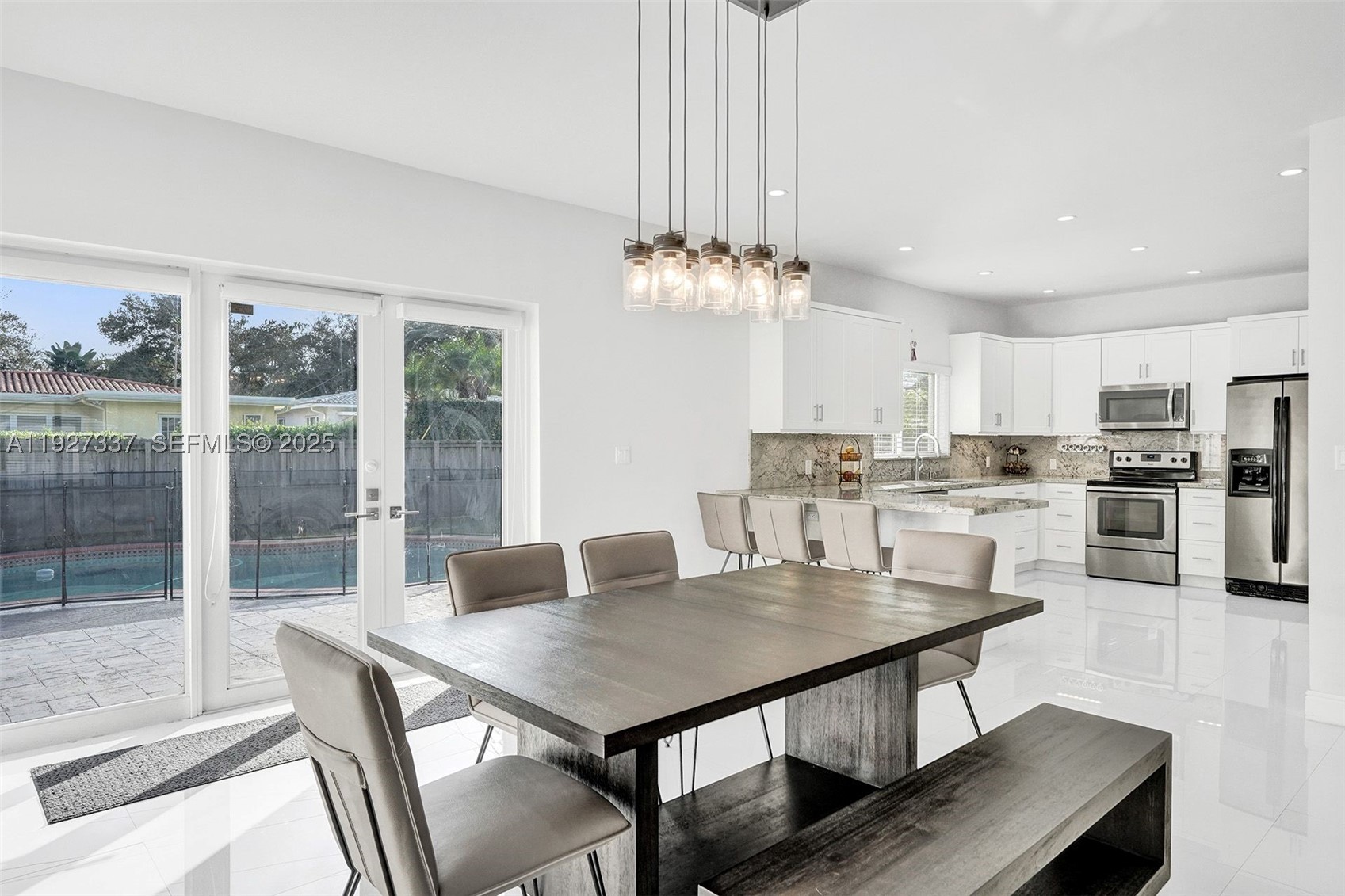 1102 Meadowlark Ave, Miami Springs FL 33166