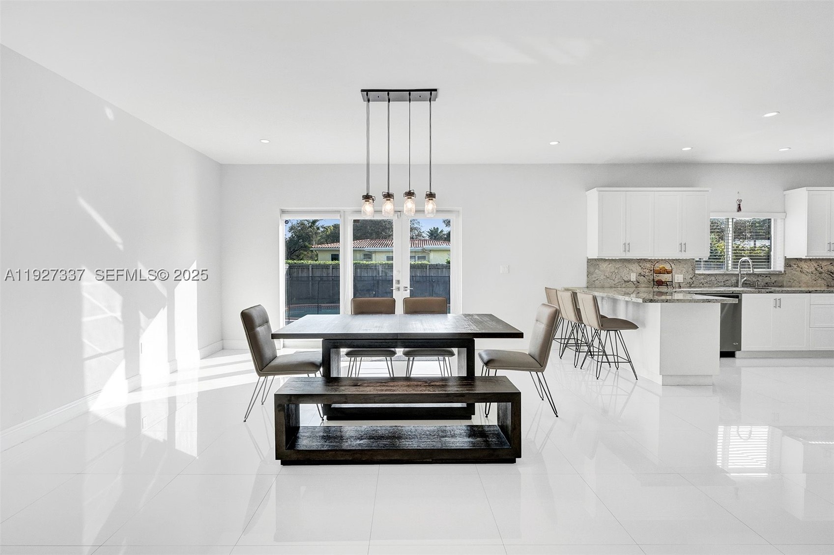 1102 Meadowlark Ave, Miami Springs FL 33166