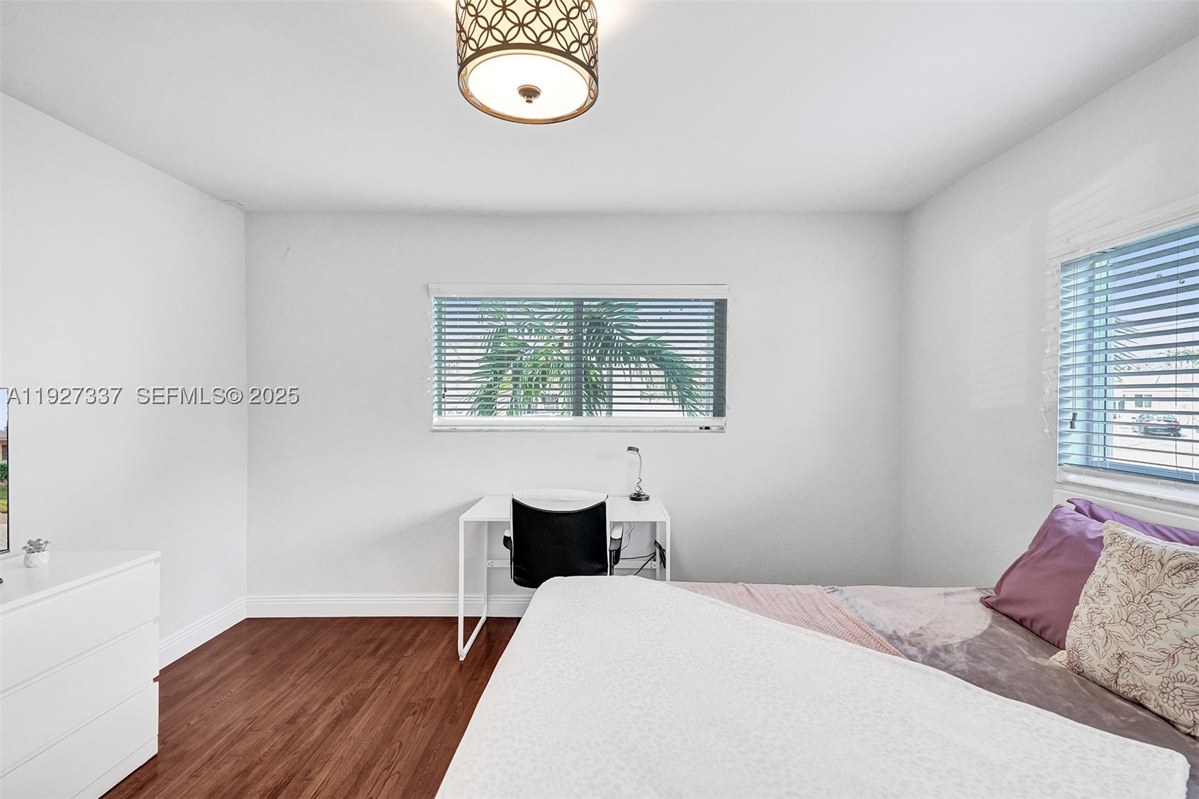 1102 Meadowlark Ave, Miami Springs FL 33166