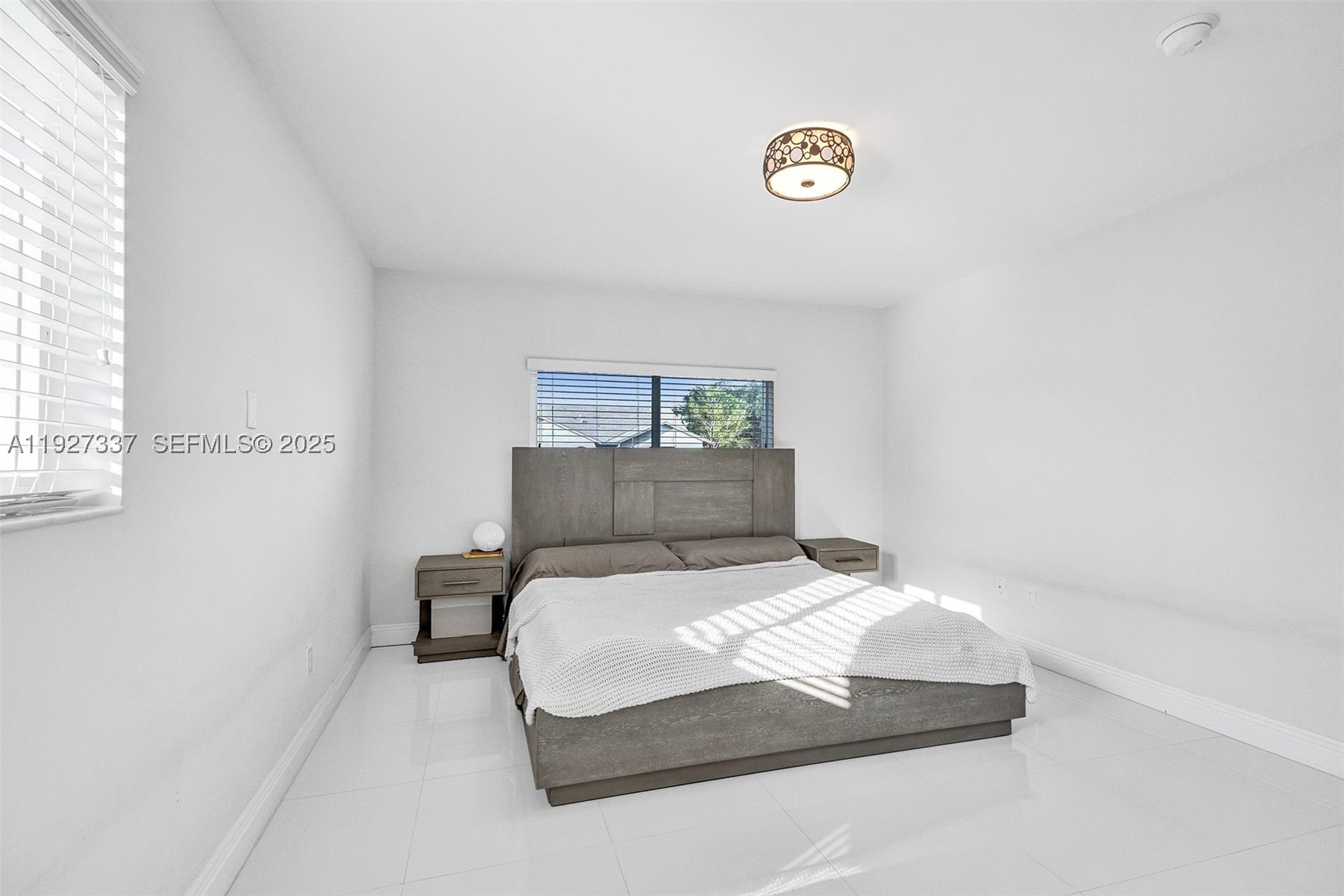 1102 Meadowlark Ave, Miami Springs FL 33166