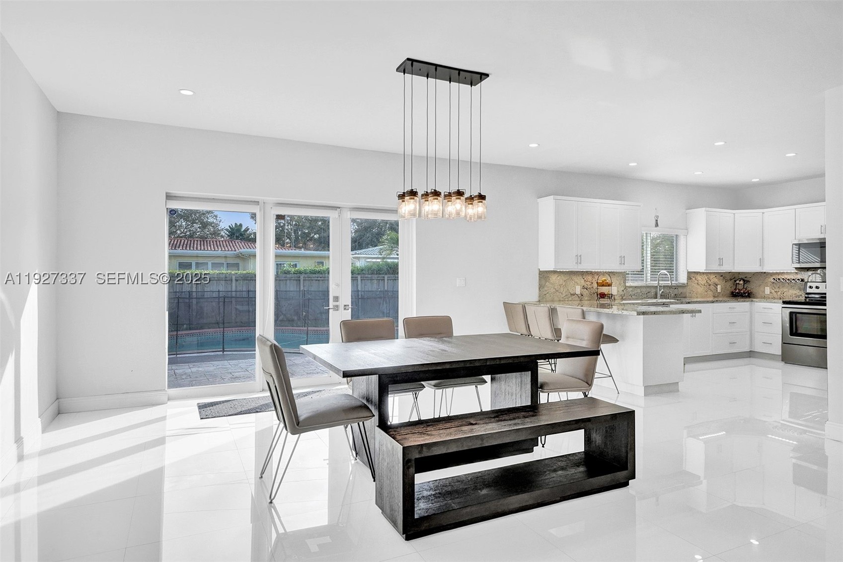 1102 Meadowlark Ave, Miami Springs FL 33166